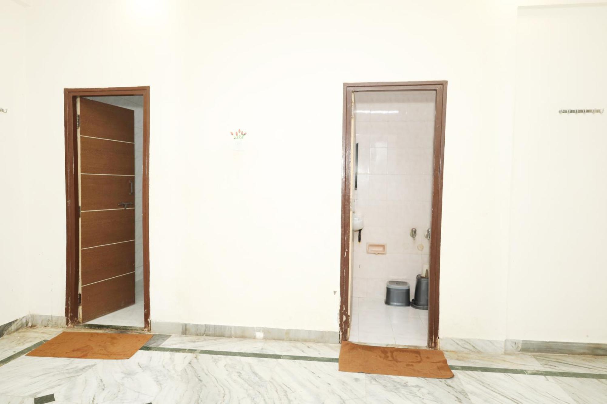 שירדי Hotel Sachidanand מראה חיצוני תמונה